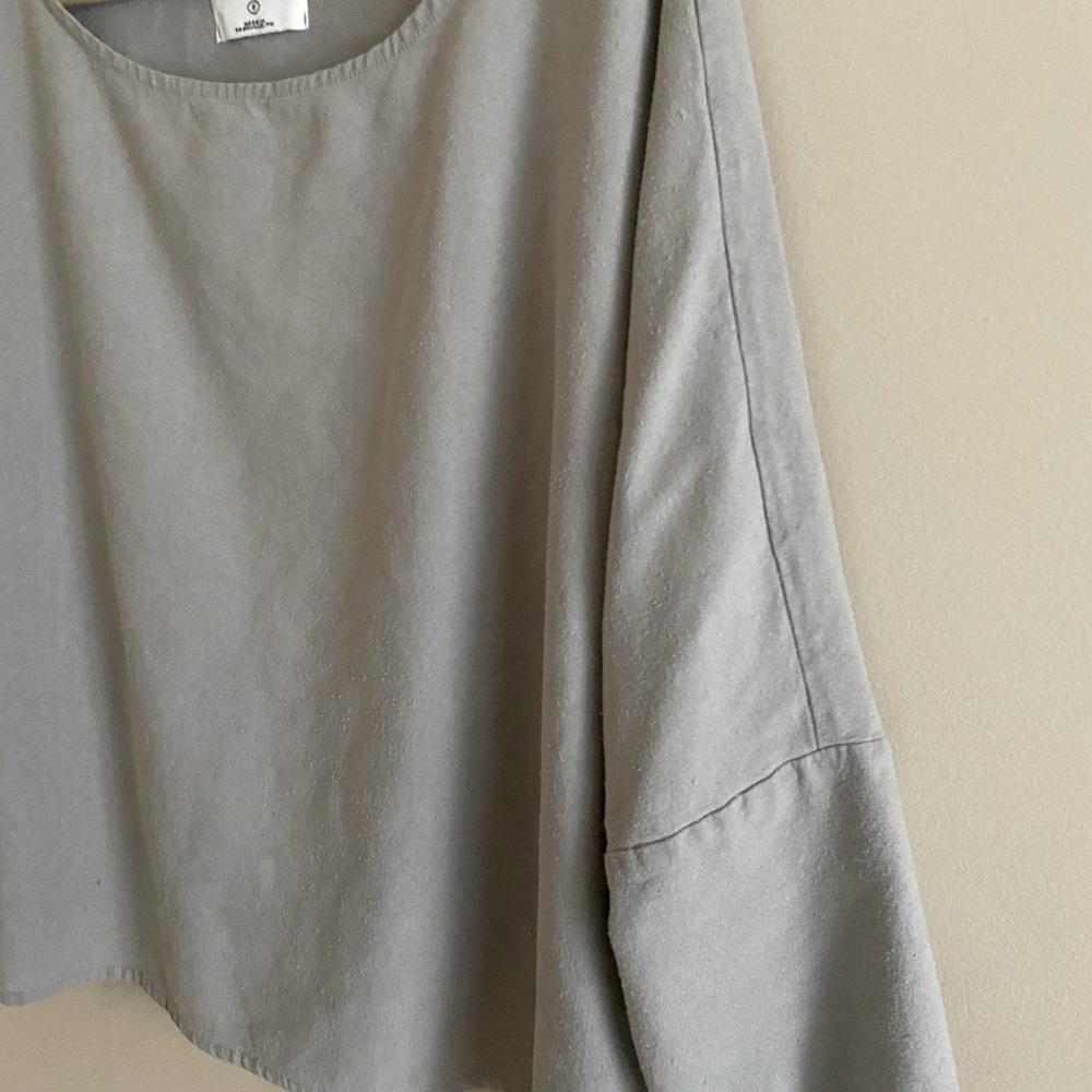 Jamie + the Jones Raw Silk T Top Light Gray Grey Small - Picture 2 of 14
